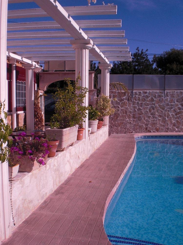 Hostal La Paloma I Calpe Exterior photo