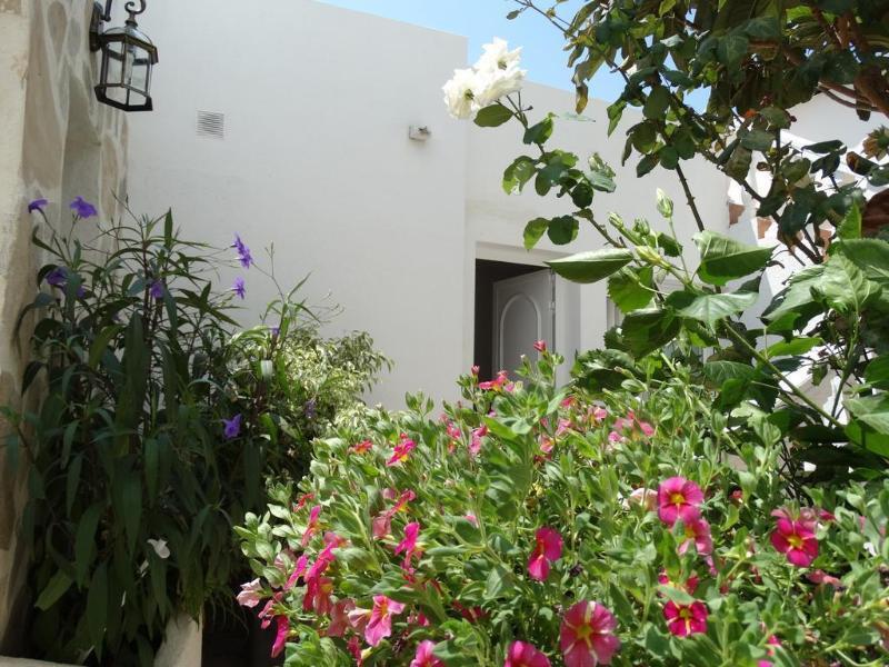 Hostal La Paloma I Calpe Exterior photo